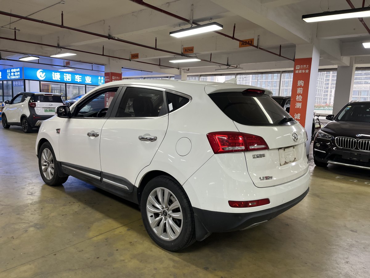 思皓 思皓A5  2021款 1.5T 手動(dòng)豪華型圖片