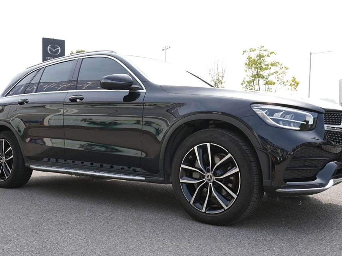 2022年1月奔馳 奔馳GLC  2021款 GLC 300 L 4MATIC 動(dòng)感型