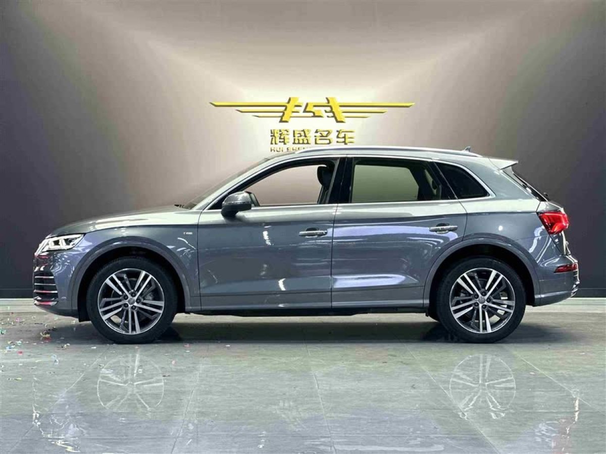 奧迪 奧迪Q5L  2020款 改款 40 TFSI 榮享時(shí)尚型圖片
