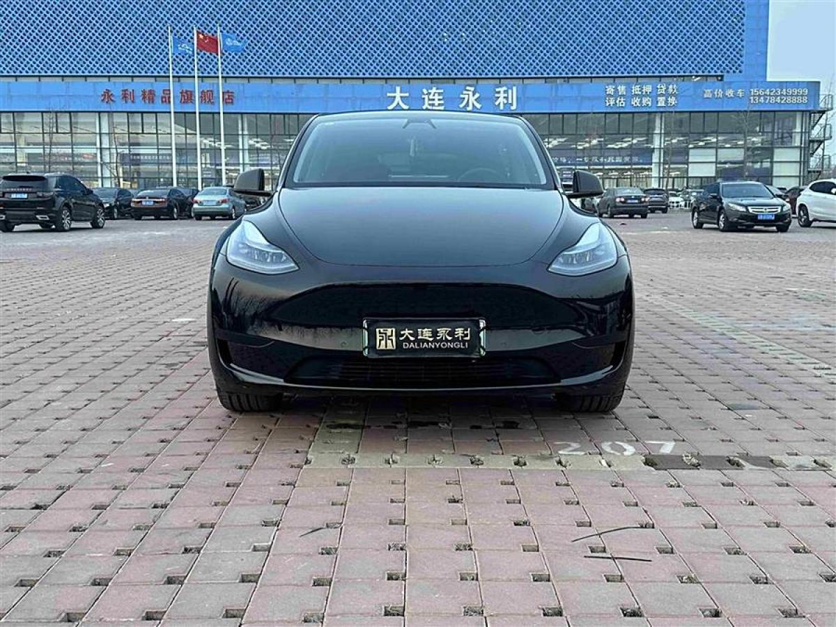 特斯拉 Model 3  2022款 后輪驅(qū)動版圖片