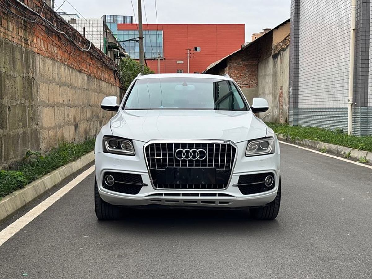 奧迪 奧迪Q5  2013款 45 TFSI quattro 運(yùn)動(dòng)型圖片