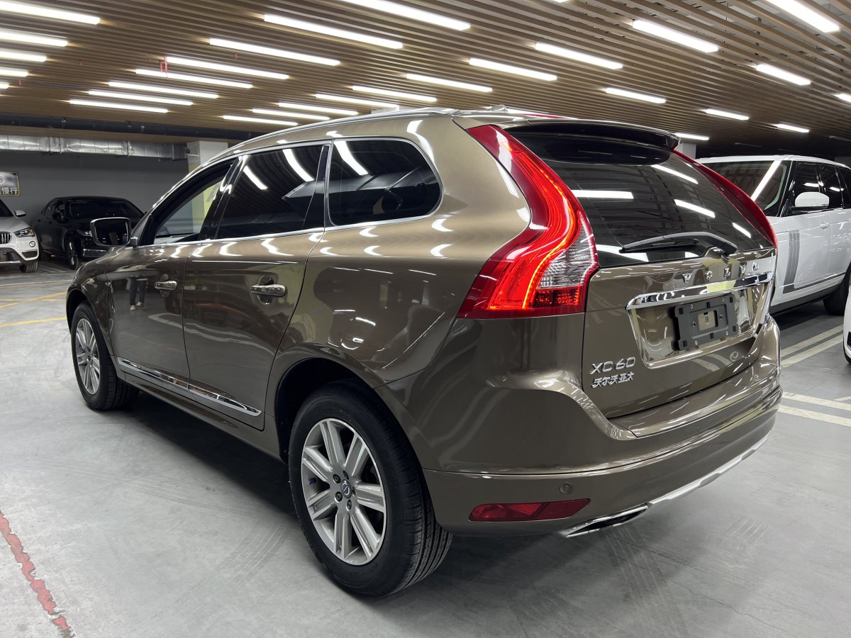 沃爾沃 XC60  2016款 T5 AWD 智遠(yuǎn)版圖片