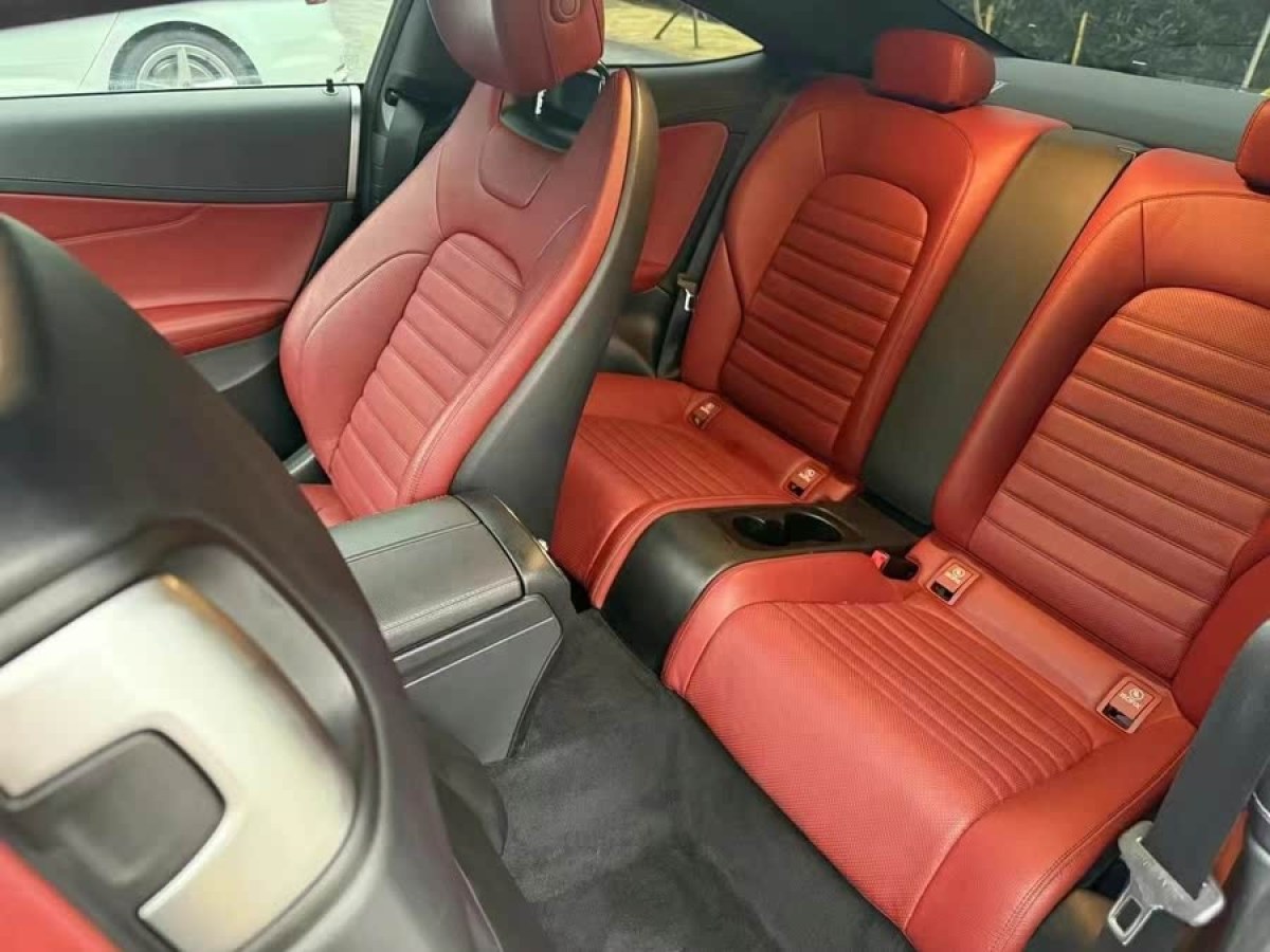 奔馳 奔馳C級  2019款 C 260 轎跑車圖片