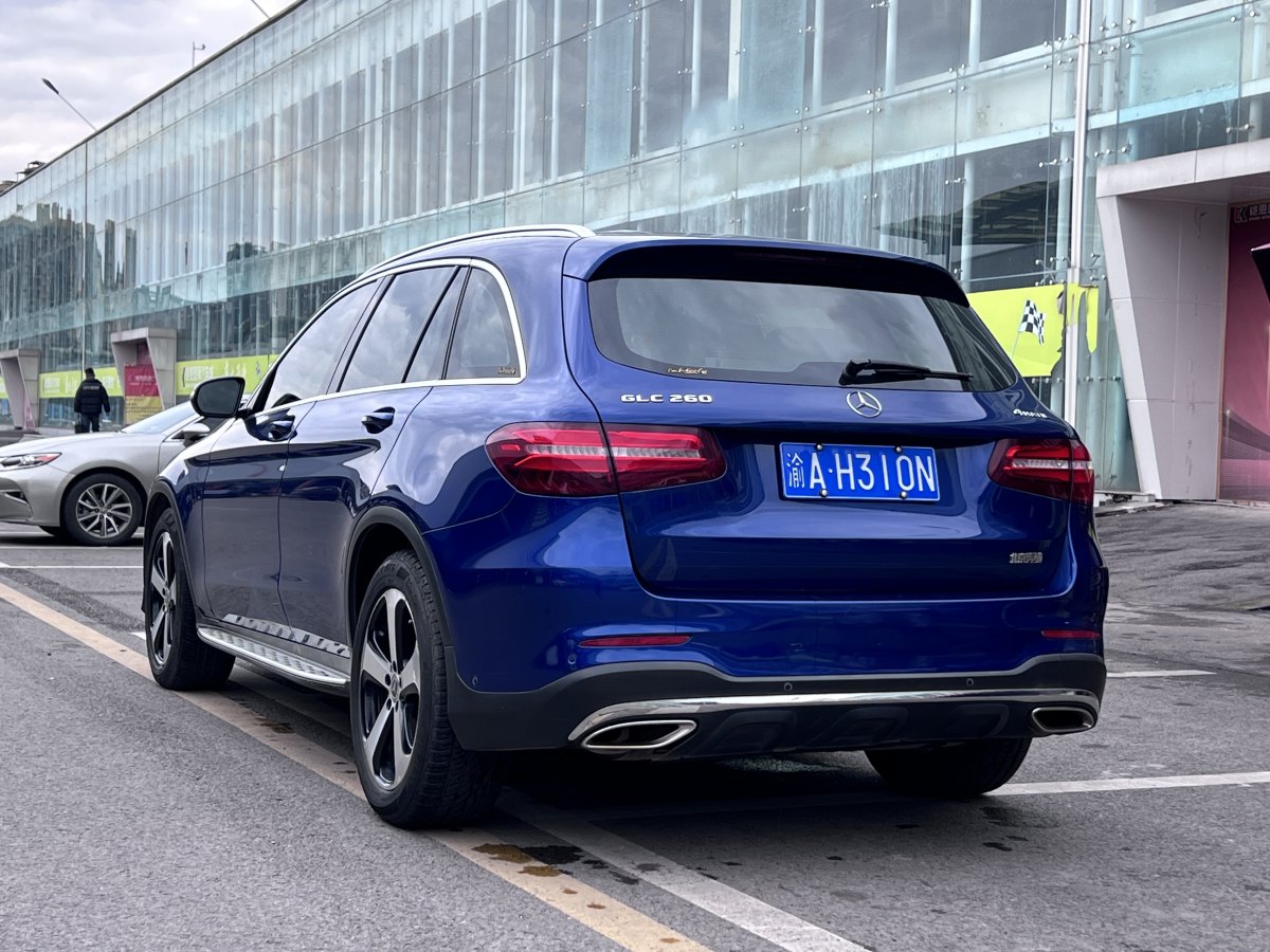 奔馳 奔馳GLC  2018款 改款 GLC 260 4MATIC 豪華型圖片