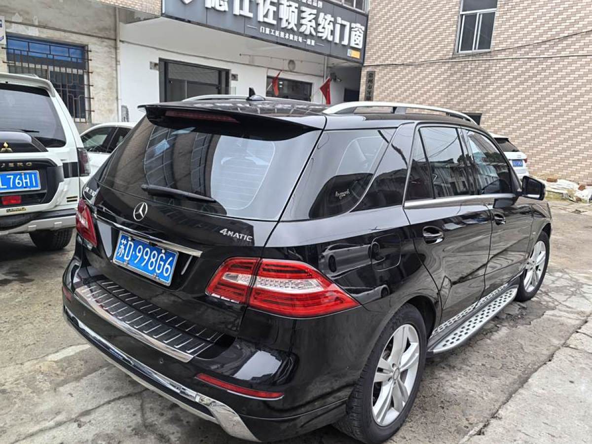 奔馳 奔馳M級(jí)  2012款 ML 350 豪華型圖片