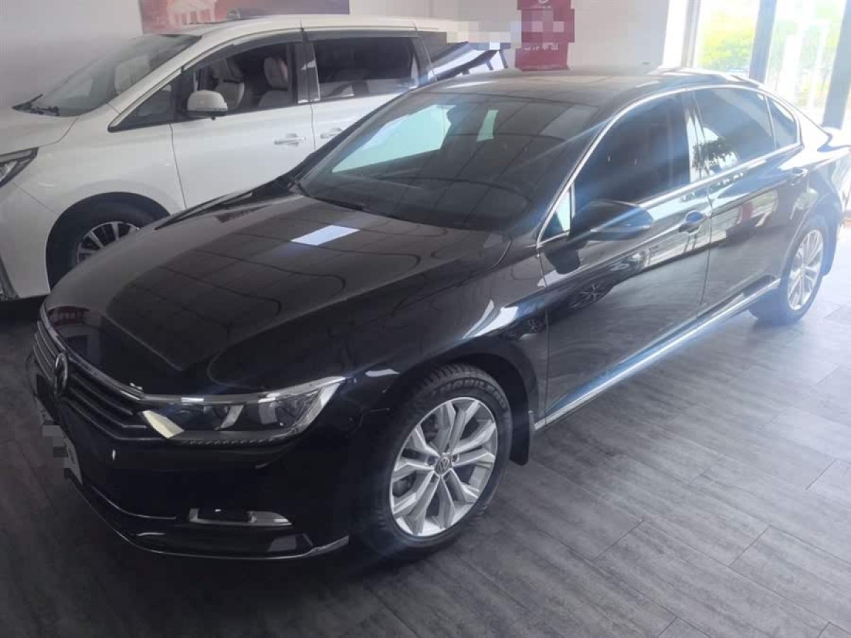 大眾 邁騰  2018款 改款 330TSI DSG 豪華型圖片