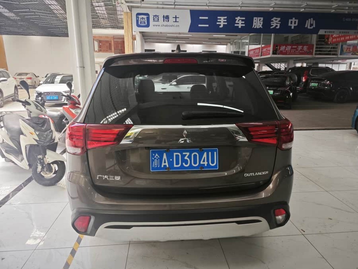 三菱 歐藍德  2019款 2.0L 兩驅(qū)暢享版 5座 國VI圖片