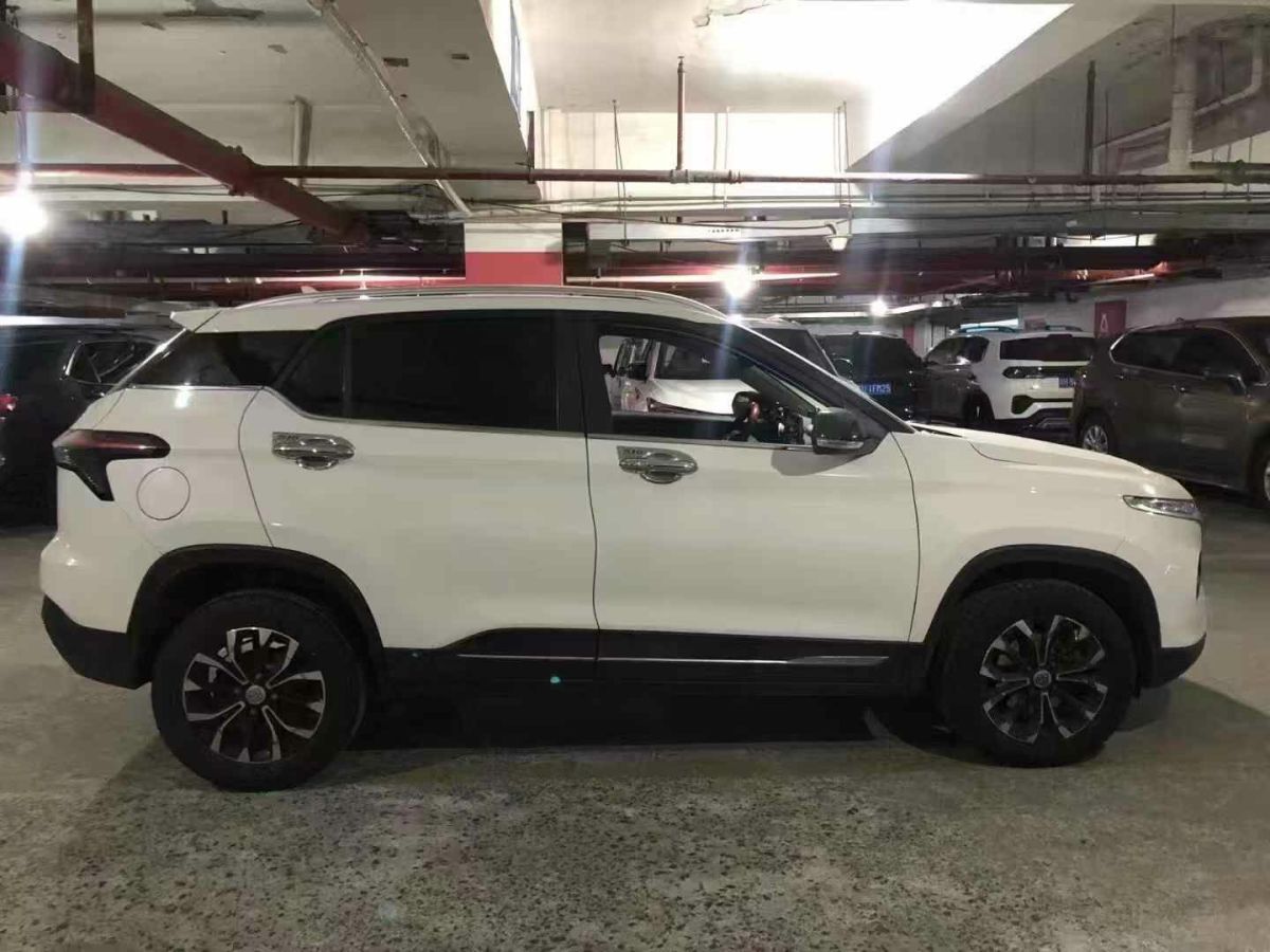 寶駿 510  2019款 1.5L 自動(dòng)樂(lè)享型圖片