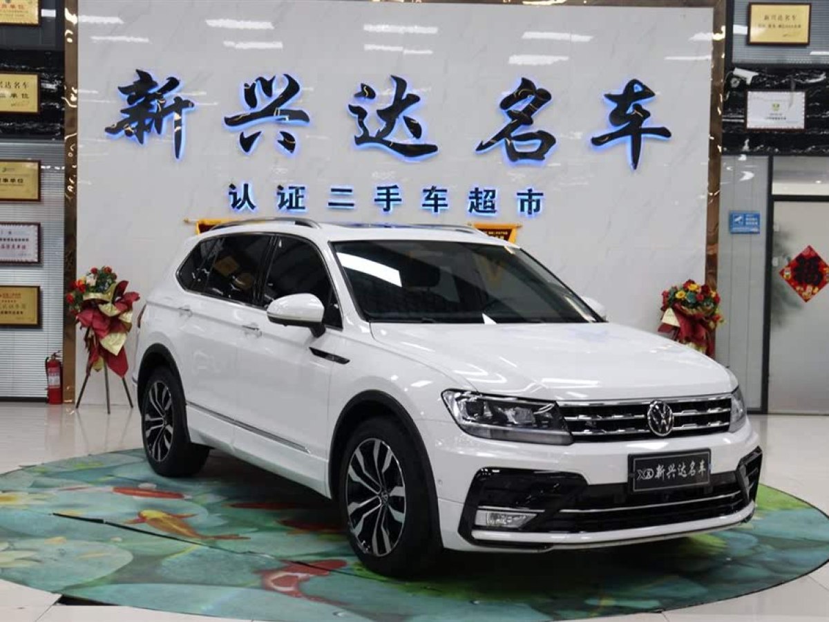 大眾 途觀L  2023款 改款 330TSI 自動兩驅R-Line越享版圖片