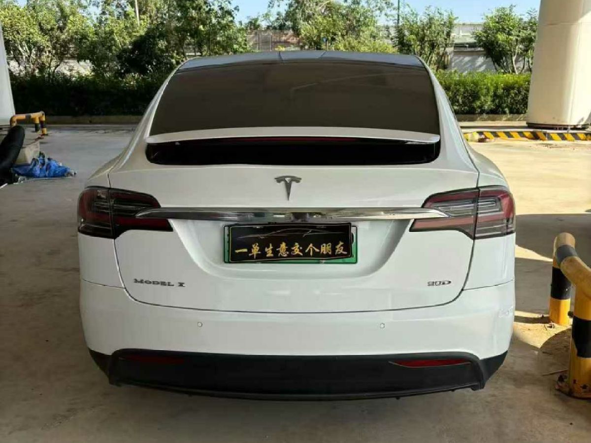 特斯拉 Model X  2016款 P90D ignature Red限量版圖片