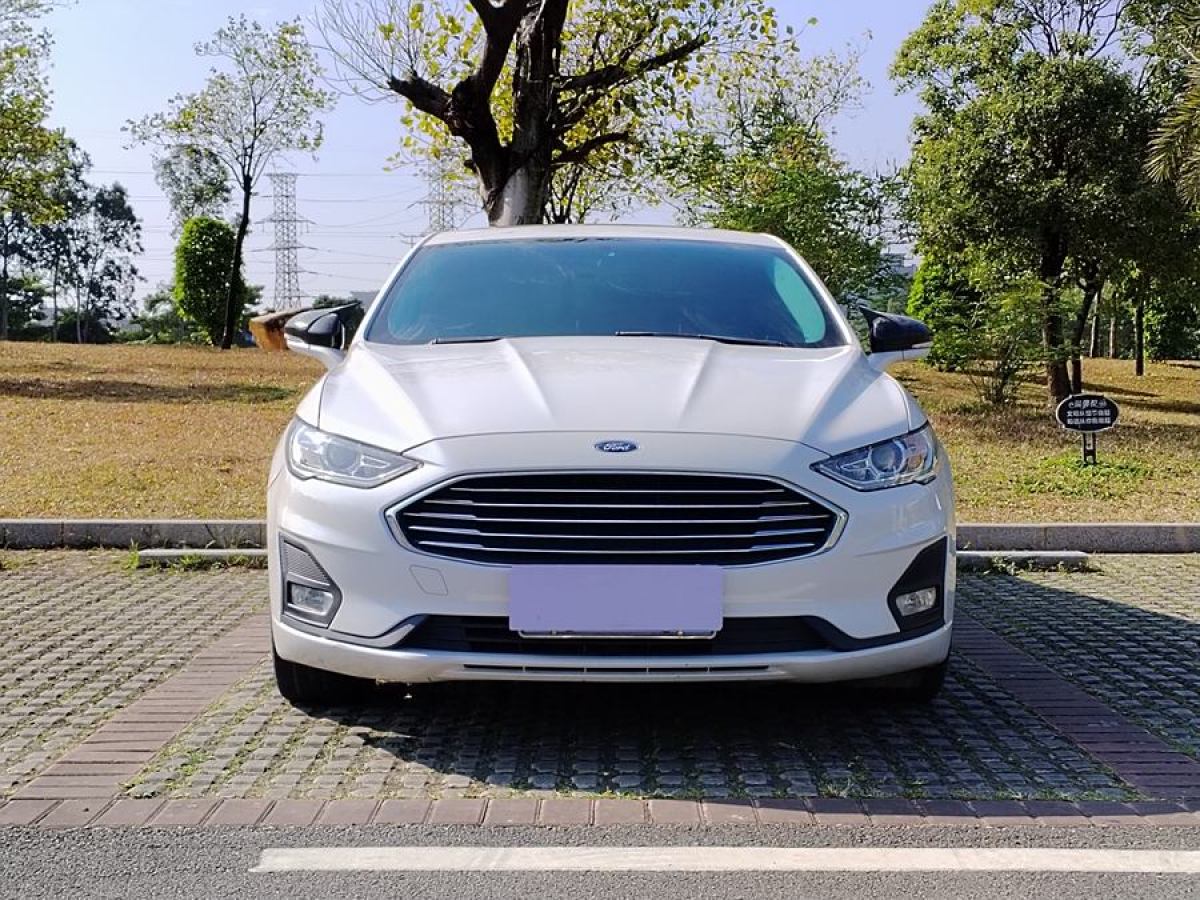 福特 蒙迪歐  2020款 EcoBoost 180 時(shí)尚型圖片