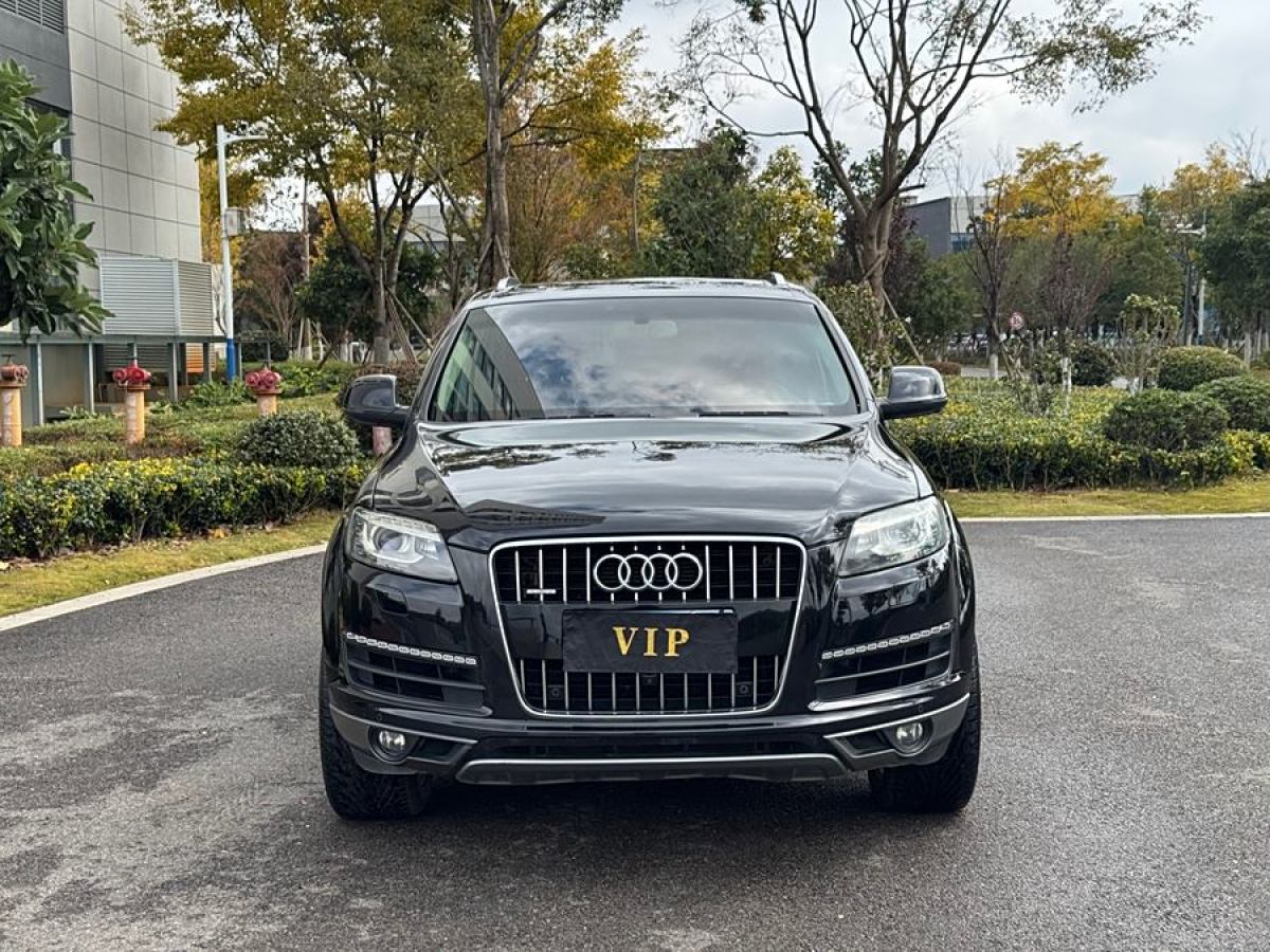 奧迪 奧迪Q7  2015款 35 TFSI 進(jìn)取型圖片