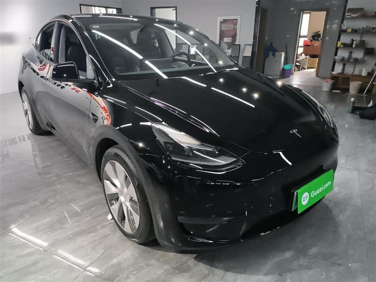 特斯拉 Model 3  2021款 改款 標(biāo)準(zhǔn)續(xù)航后驅(qū)升級(jí)版圖片