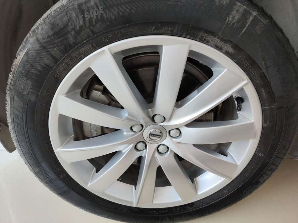 沃爾沃 XC90  2015款 T6 智雅版 7座圖片