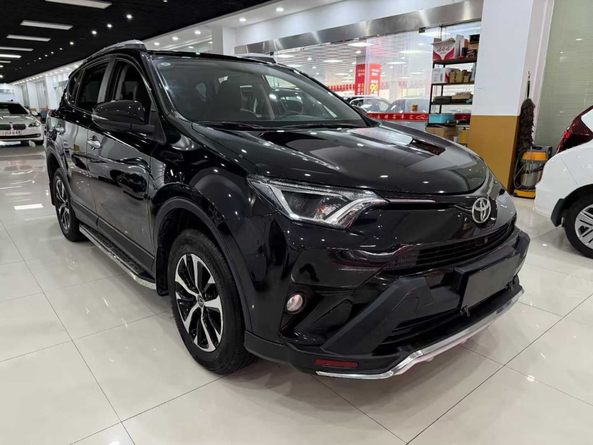 豐田 RAV4榮放  2018款 2.0L CVT兩驅(qū)風尚X版圖片