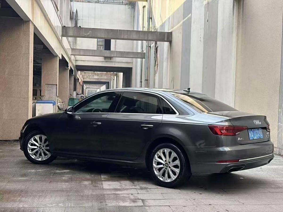 奧迪 奧迪A4L  2019款 40 TFSI 進(jìn)取型 國V圖片