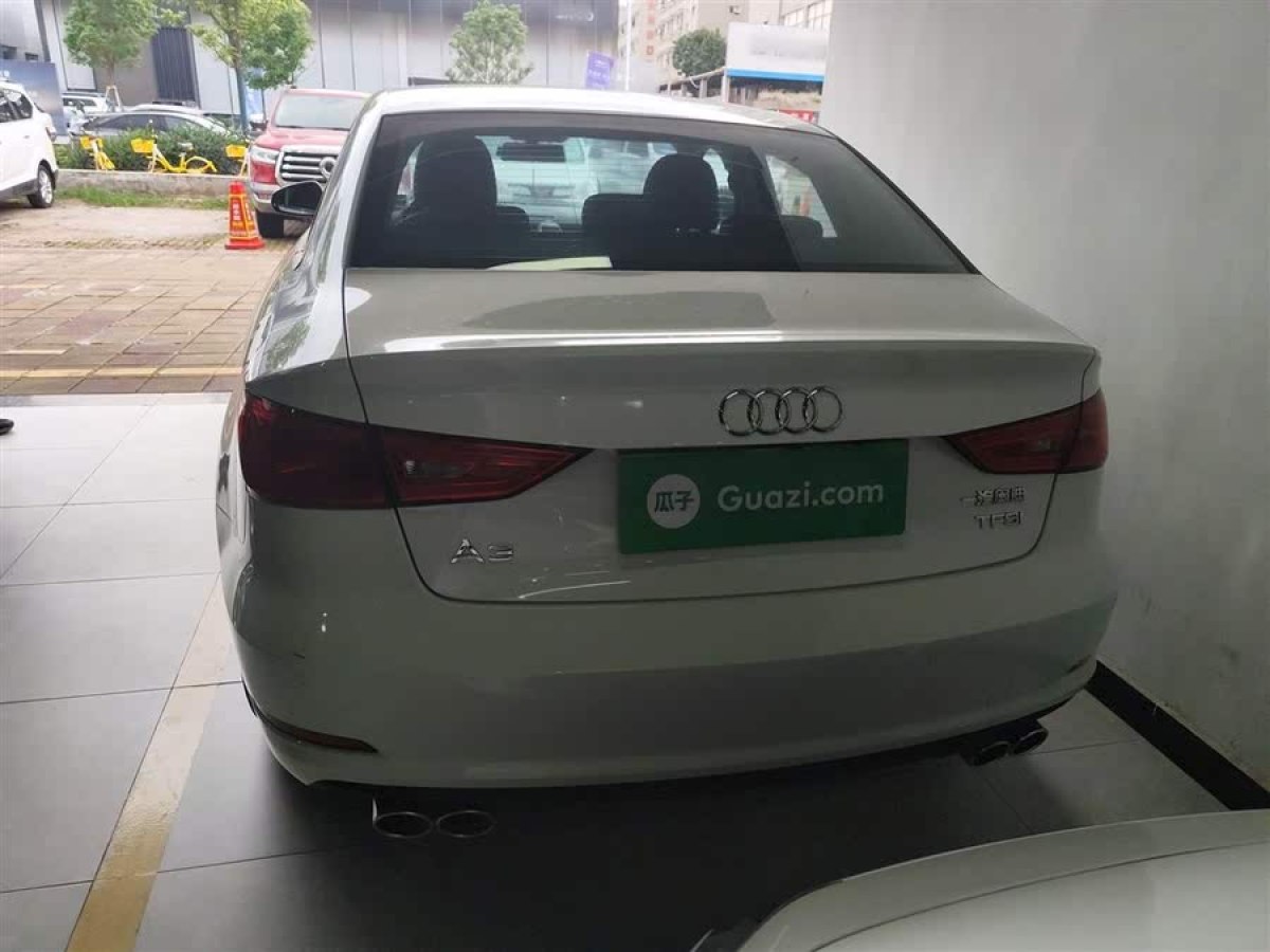奧迪 奧迪A3  2015款 Limousine 35 TFSI 百萬紀(jì)念智領(lǐng)型圖片