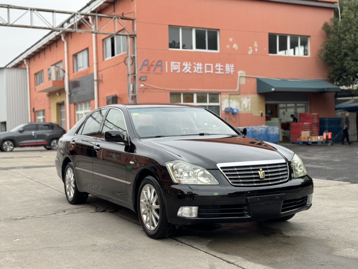 2007年7月豐田 皇冠  2007款 3.0L Royal Saloon時(shí)尚導(dǎo)航