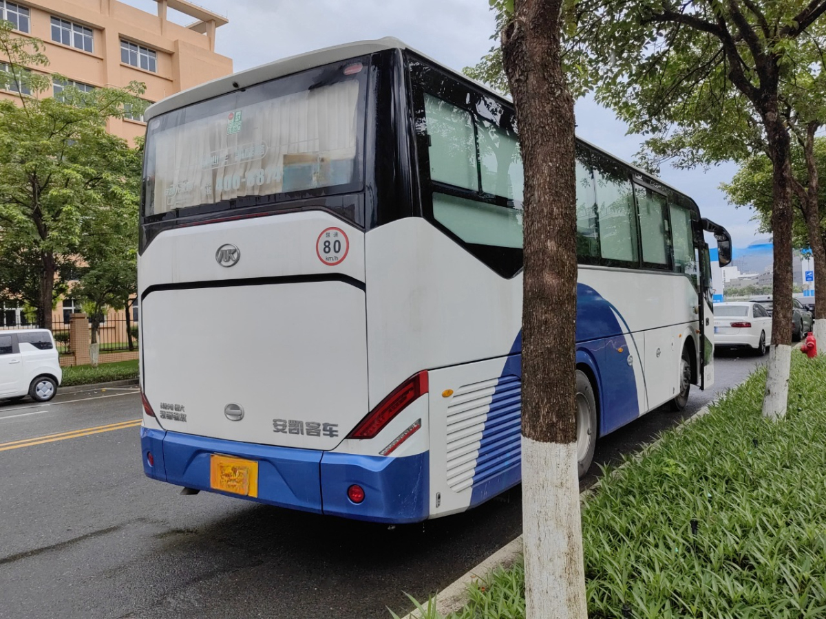 國六準新38座四輪碟剎安凱6900旅游車圖片