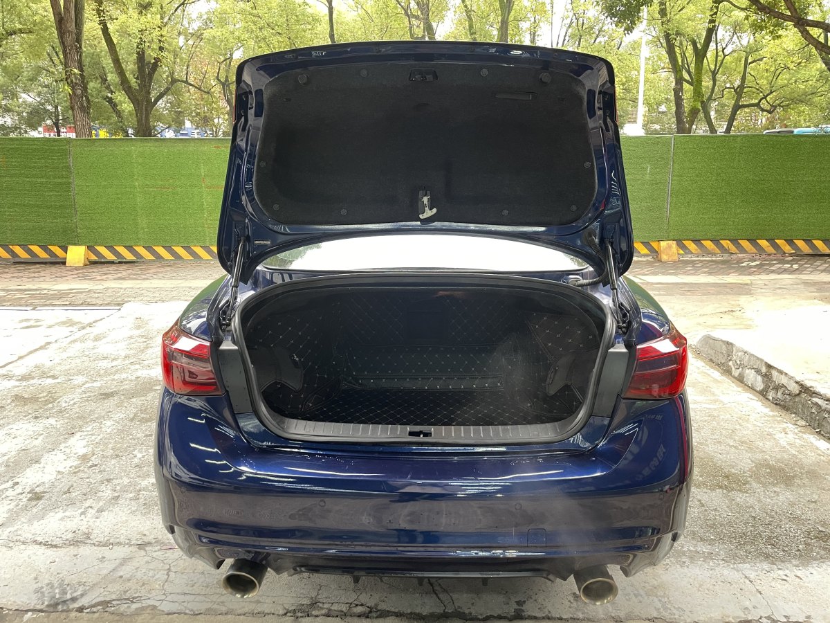 英菲尼迪 Q50L  2018款  2.0T 逸享版 國(guó)VI圖片