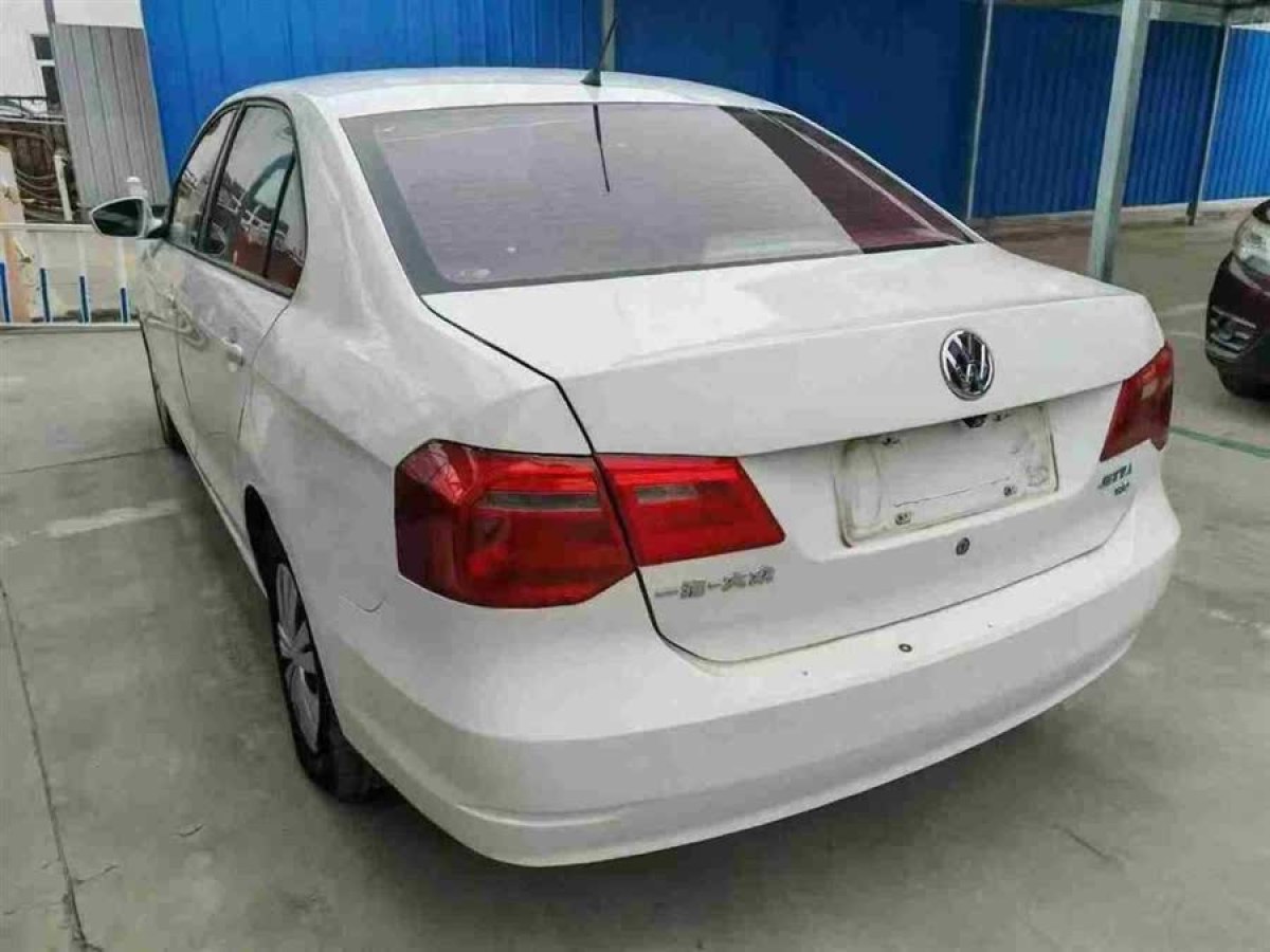 大眾 捷達(dá)  2015款 1.6L 手動(dòng)舒適型圖片