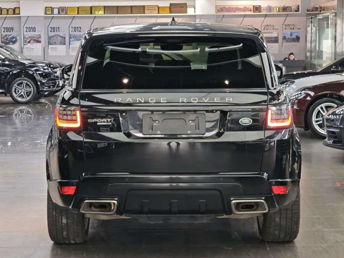 路虎 攬勝運動版  2020款 3.0 L6 HSE DYNAMIC圖片