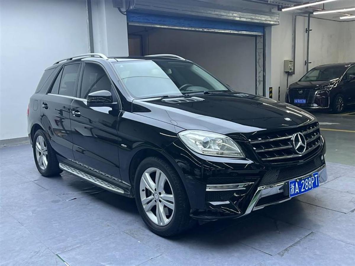 奔驰 奔驰M级  2012款 ML 350 动感型图片