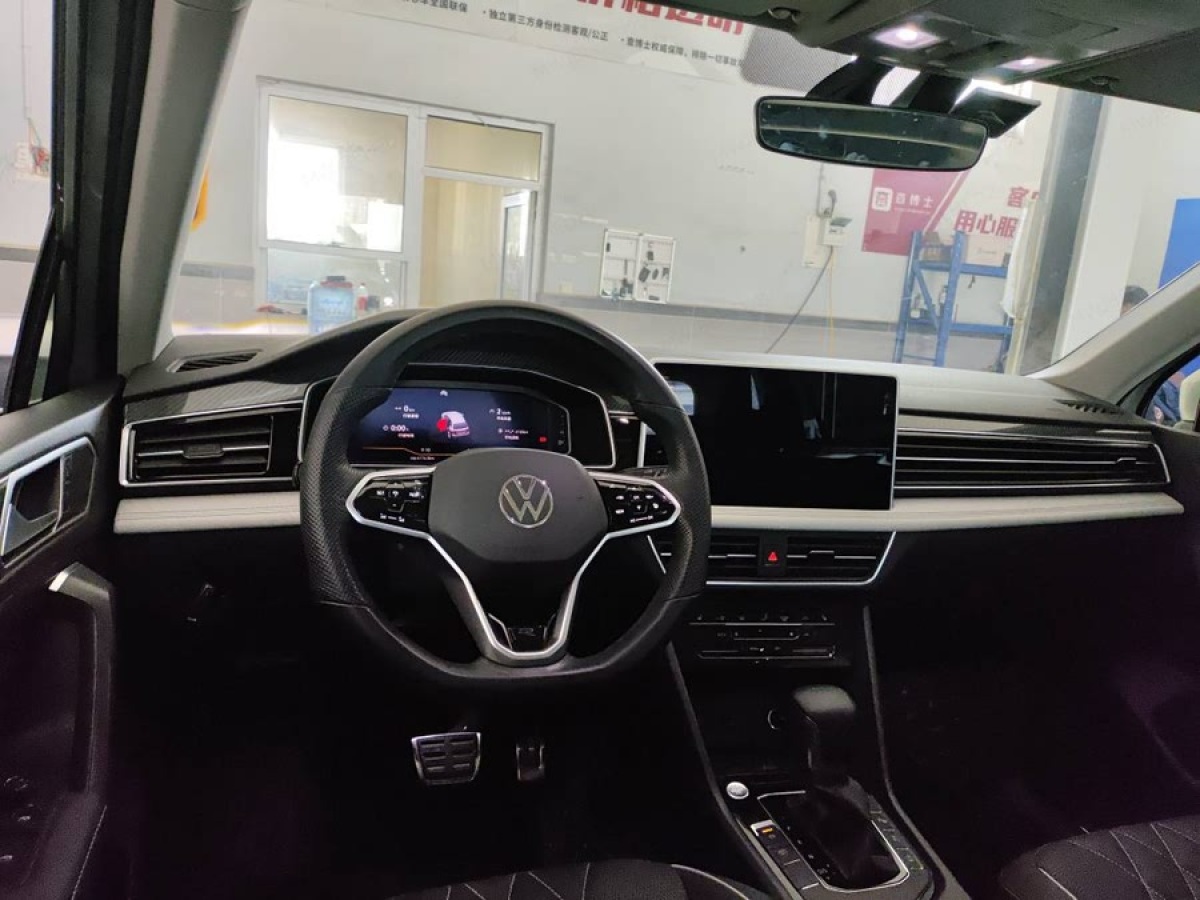 大眾 途觀L  2023款 改款 330TSI 自動(dòng)兩驅(qū)R-Line越享版圖片
