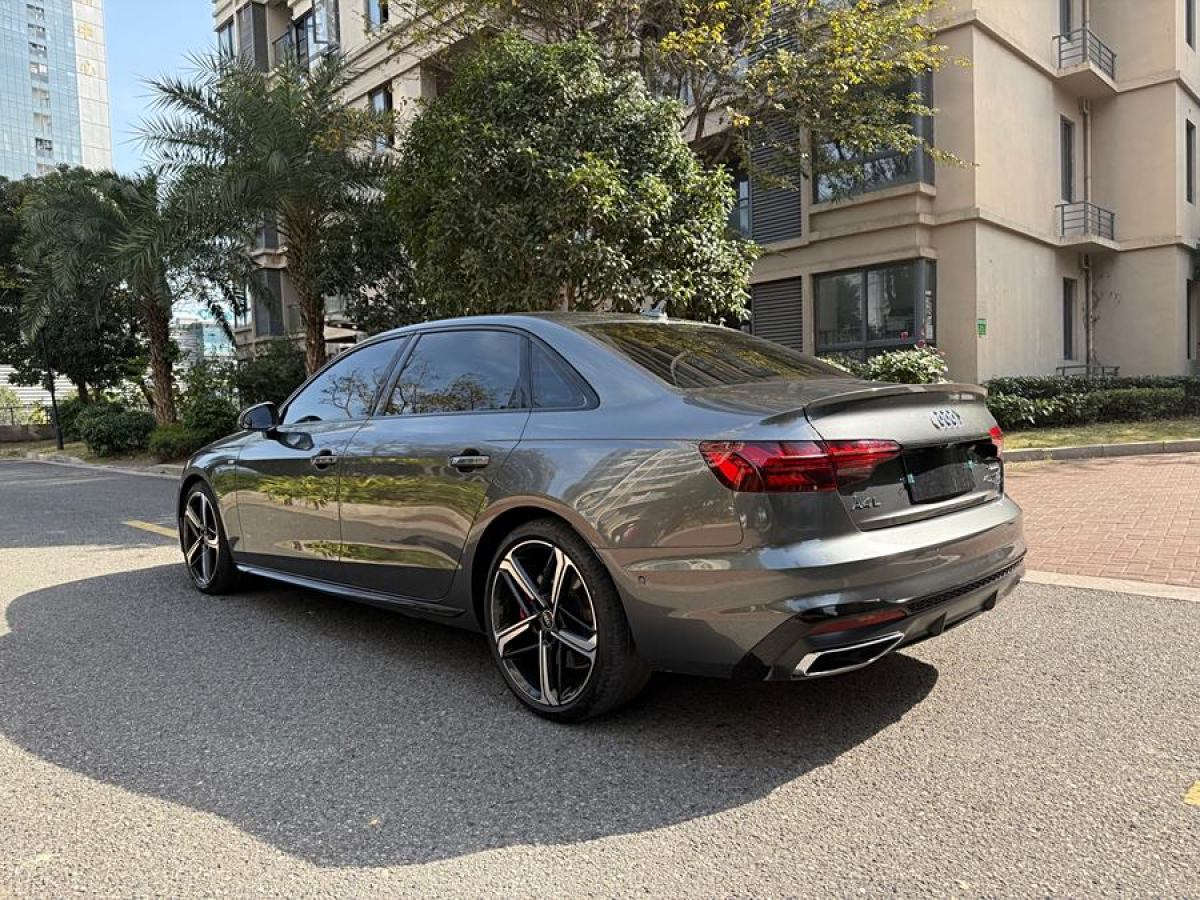 奧迪 奧迪A4L  2022款 45 TFSI quattro 臻選動感型圖片