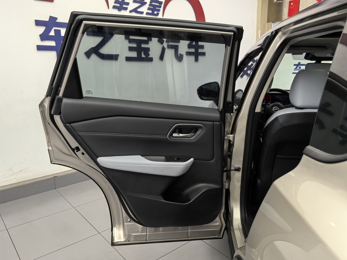 日產(chǎn) 奇駿  2023款 e-POWER 超混雙電機(jī)四驅(qū)豪華版圖片