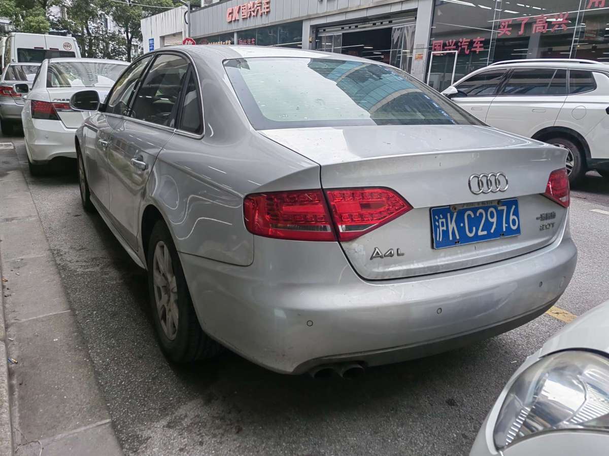 2011年01月奧迪 奧迪A4L  2011款 2.0 TFSI 舒適型