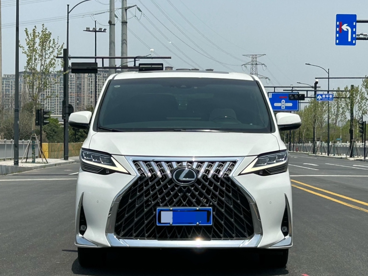 雷克薩斯 LM  2020款 300h 四座御世版圖片