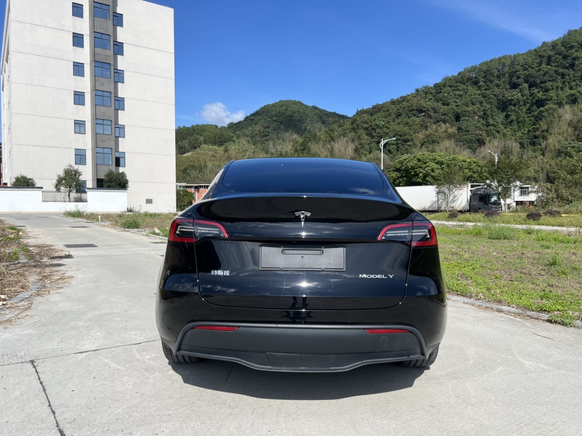 特斯拉 Model 3  2023款 煥新版 后輪驅動圖片