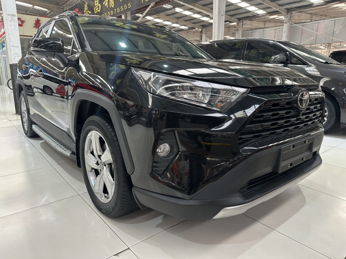 豐田 RAV4榮放  2022款 2.0L CVT兩驅風尚Plus版圖片