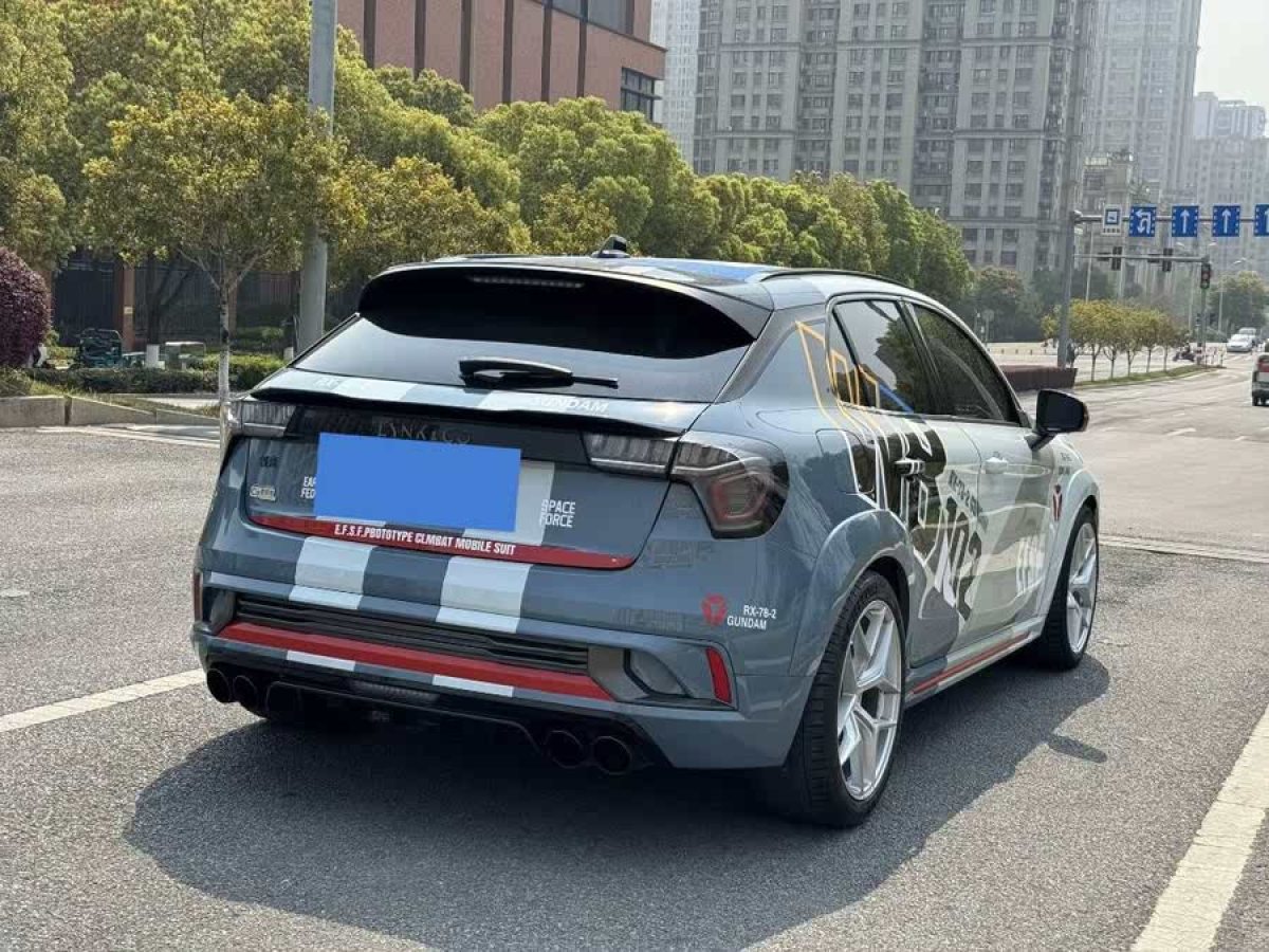 領(lǐng)克 領(lǐng)克02 Hatchback  2021款 2.0TD Halo 駕控套件版圖片