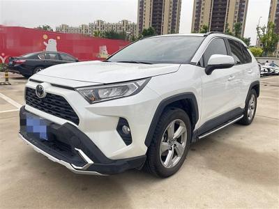 2021年12月 丰田 RAV4荣放 2.0L CVT两驱都市版图片