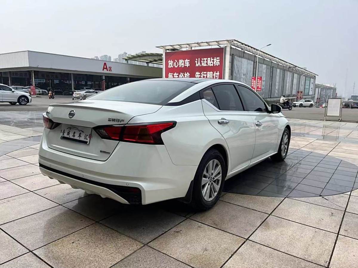 日產(chǎn) 天籟  2020款 改款 2.0L XL 舒適版圖片