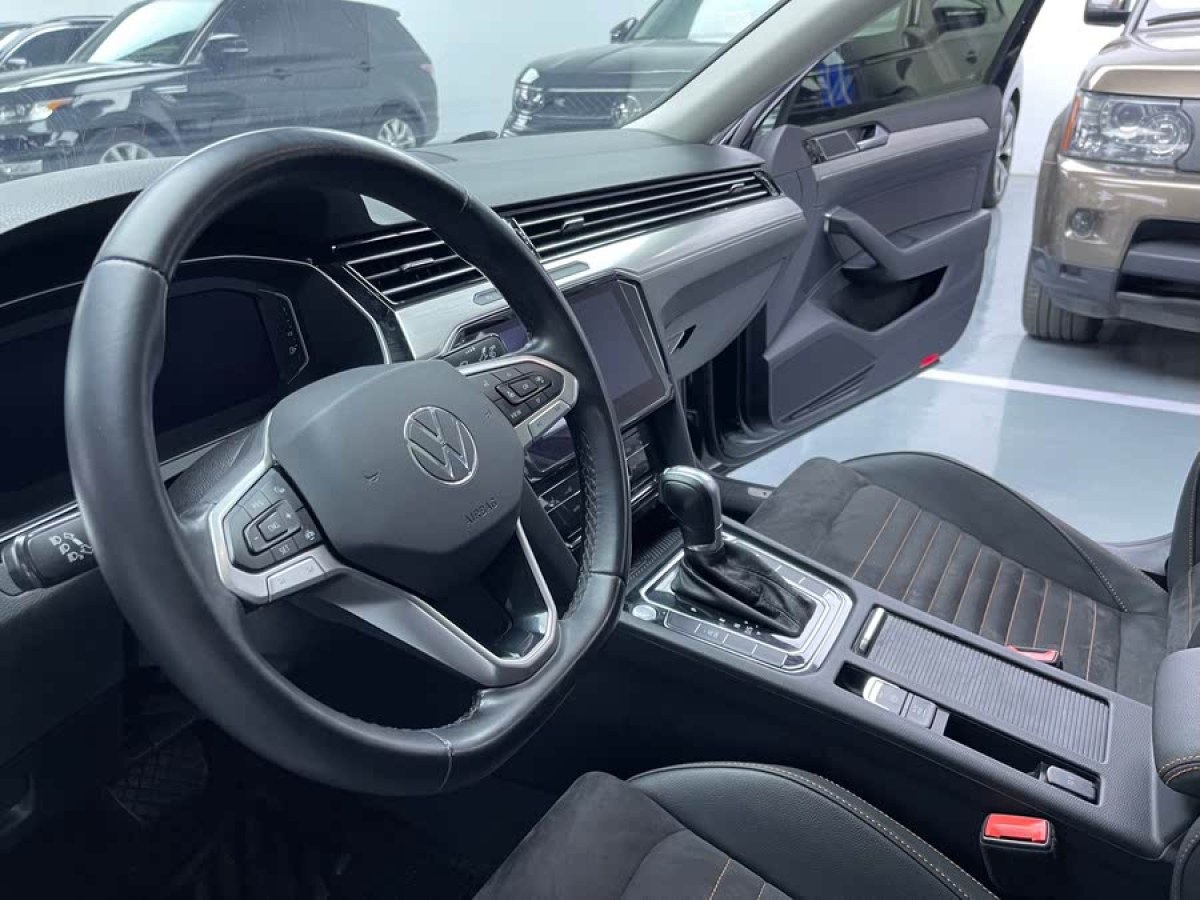 大眾 邁騰  2021款 330TSI DSG 30周年紀念版圖片