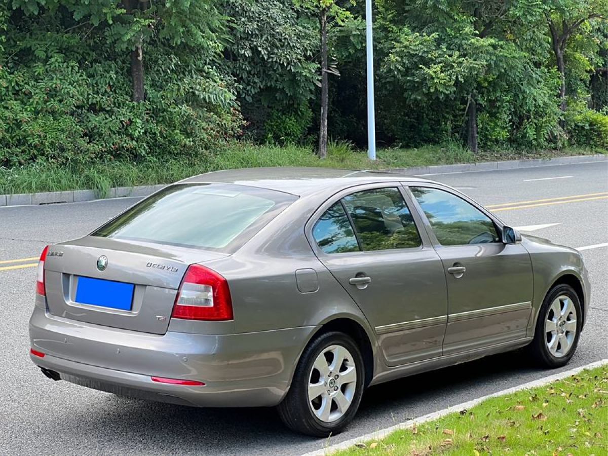 斯柯達(dá) 明銳  2010款 1.8TSI DSG逸俊版圖片