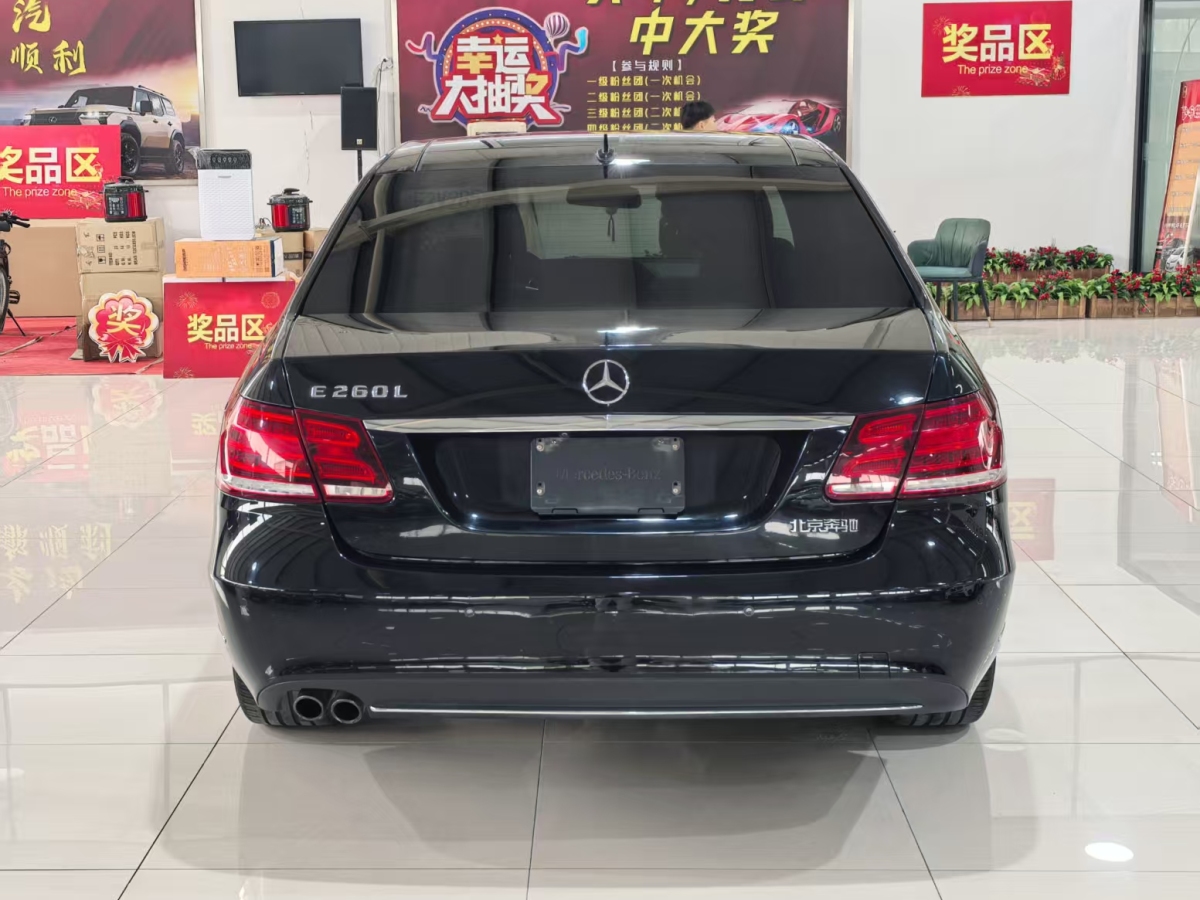 奔馳 奔馳E級  2014款 改款 E 260 L 豪華型圖片