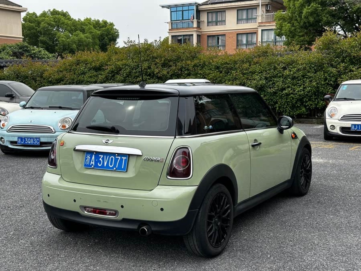 MINI COUNTRYMAN  2011款 1.6L COOPER Fun圖片
