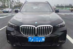 寶馬X5 寶馬 xDrive 40Li 尊享型黑焰限量版