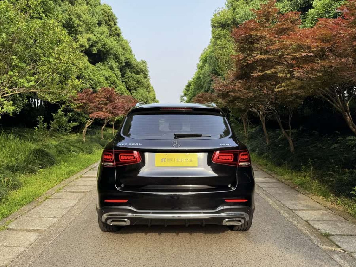 奔馳 奔馳GLC  2018款 改款 GLC 300 4MATIC 動感型圖片