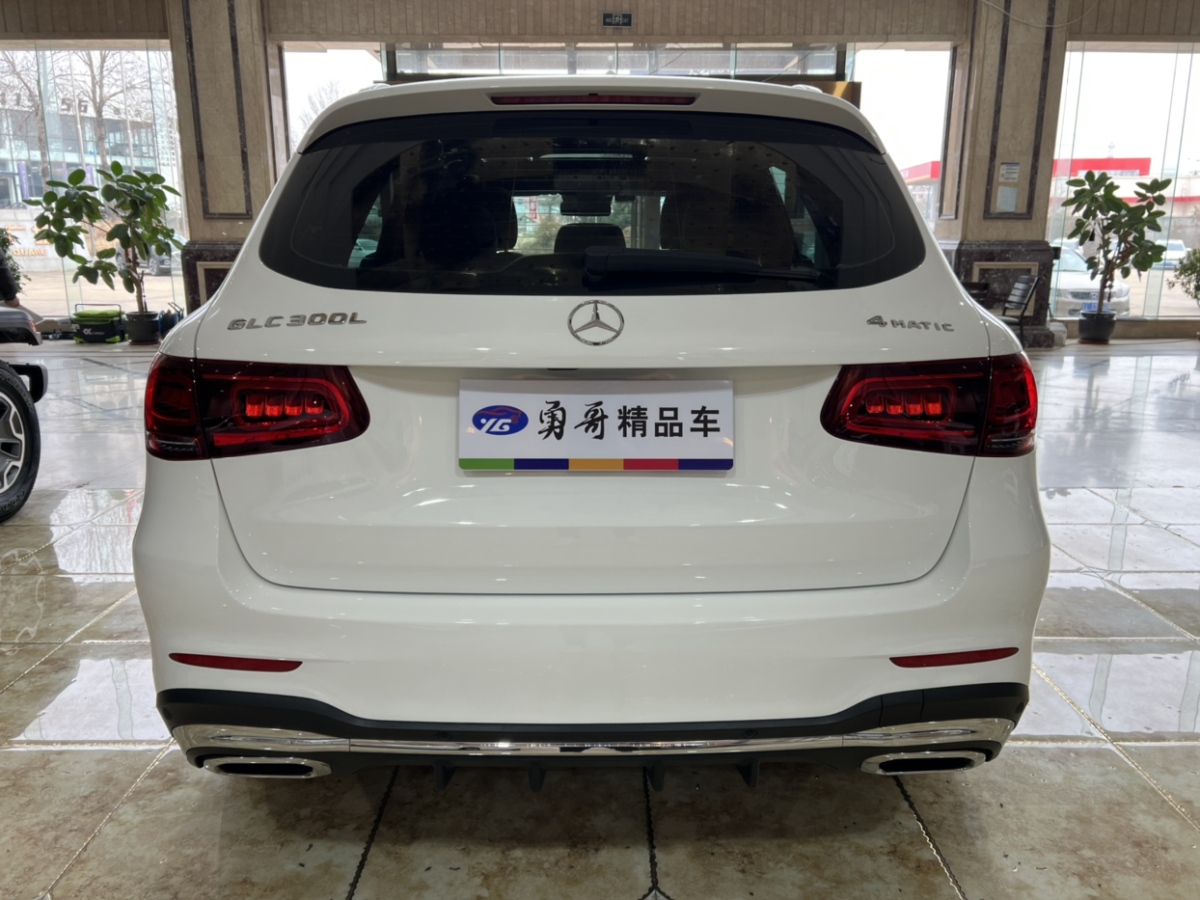 奔馳 奔馳GLC  2018款 改款 GLC 300 4MATIC 動(dòng)感型圖片