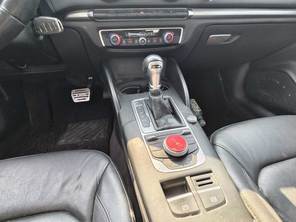 奧迪 奧迪A3  2015款 Sportback 35 TFSI 百萬紀(jì)念舒享型圖片