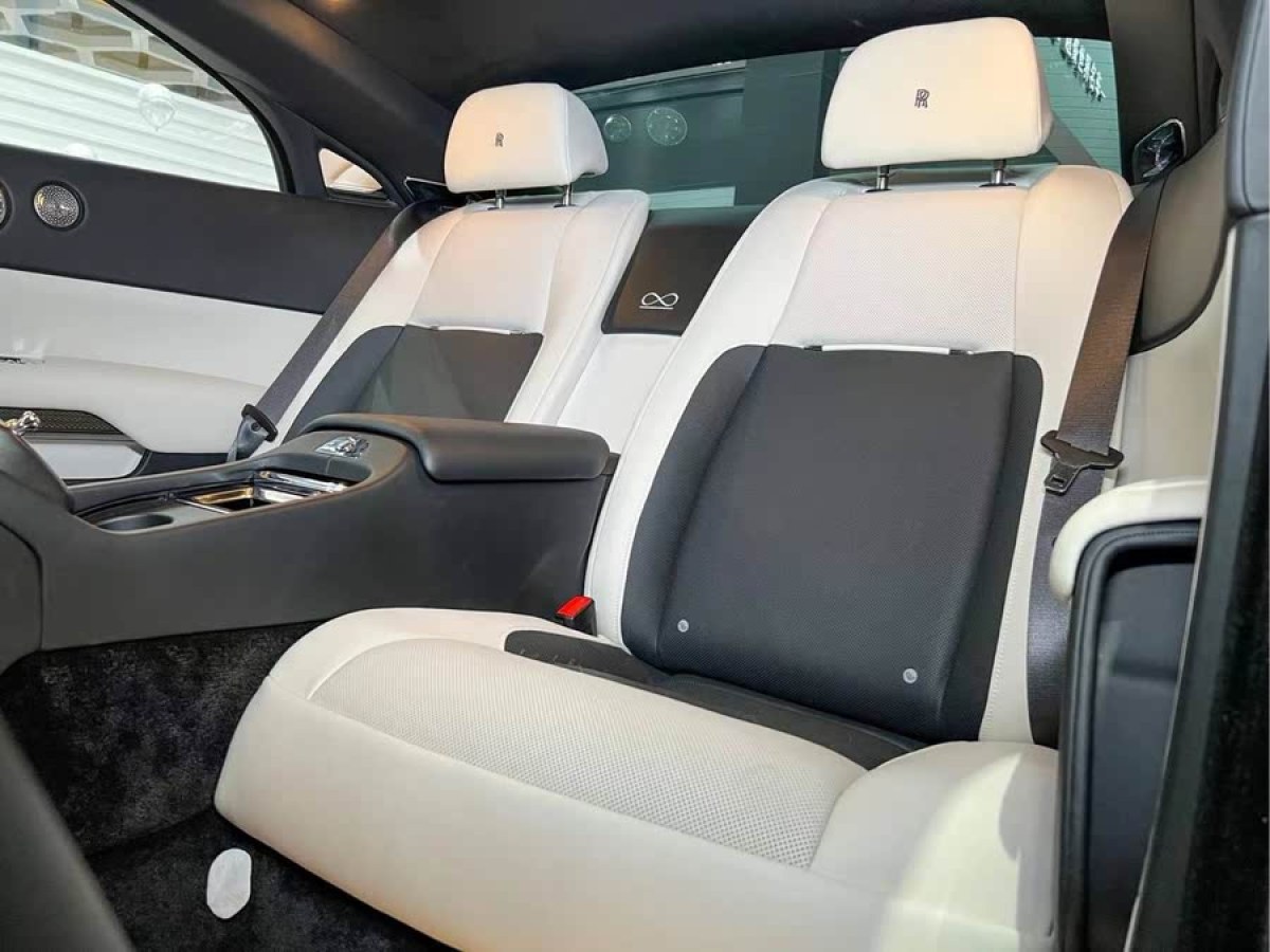 勞斯萊斯 魅影  2017款 6.6T Black Badge Edition圖片