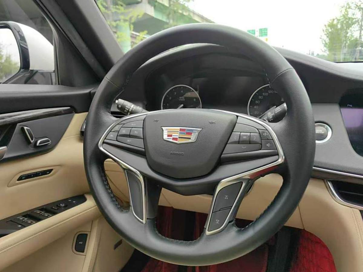 凱迪拉克 CT6  2019款 28T 時(shí)尚型圖片