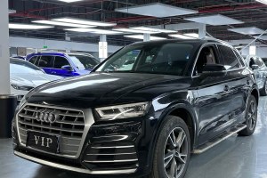 奧迪Q5L 奧迪 40 TFSI 時尚致雅型