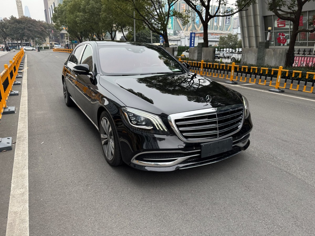 奔馳 奔馳S級  2019款 S 350 L 尊貴型 臻藏版圖片