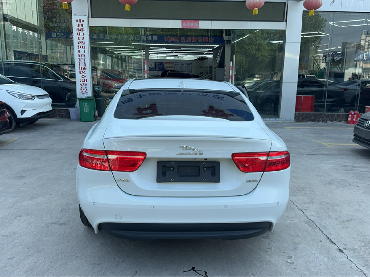 捷豹 XE  2015款 2.0T 200PS R-Sport圖片